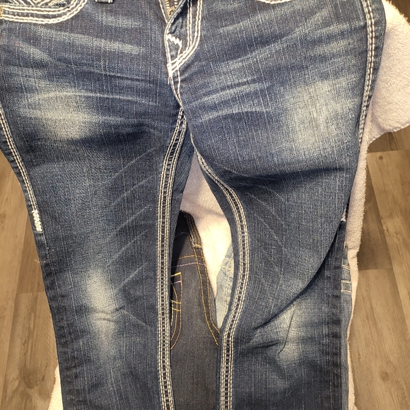 Lot of 2 True Religion Jeans *EXCELLENT CONDITION  SZ 26 - Picture 3 of 4